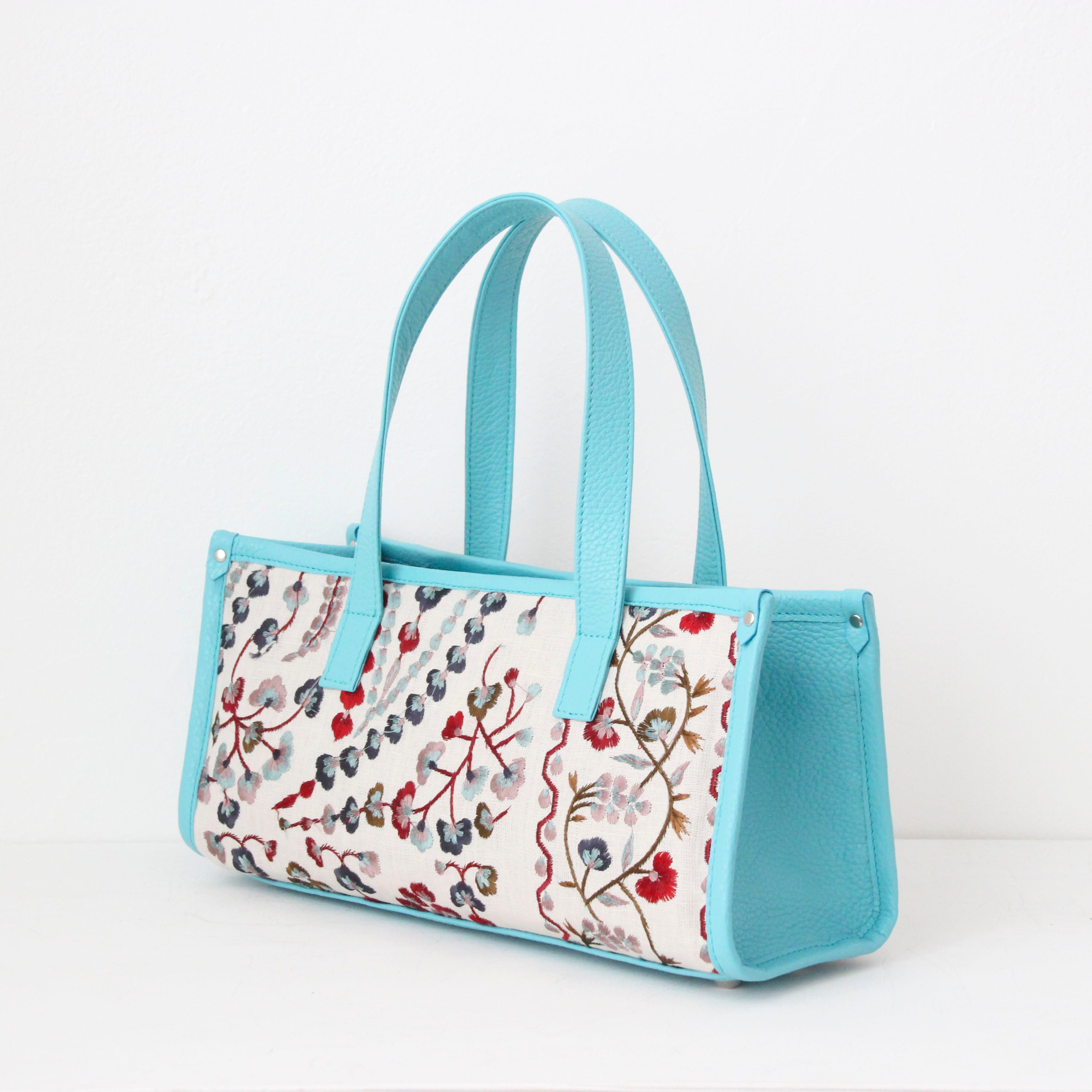 スプリングプランツホワイトベース LXL ×アクア / バーティカルトート ショート