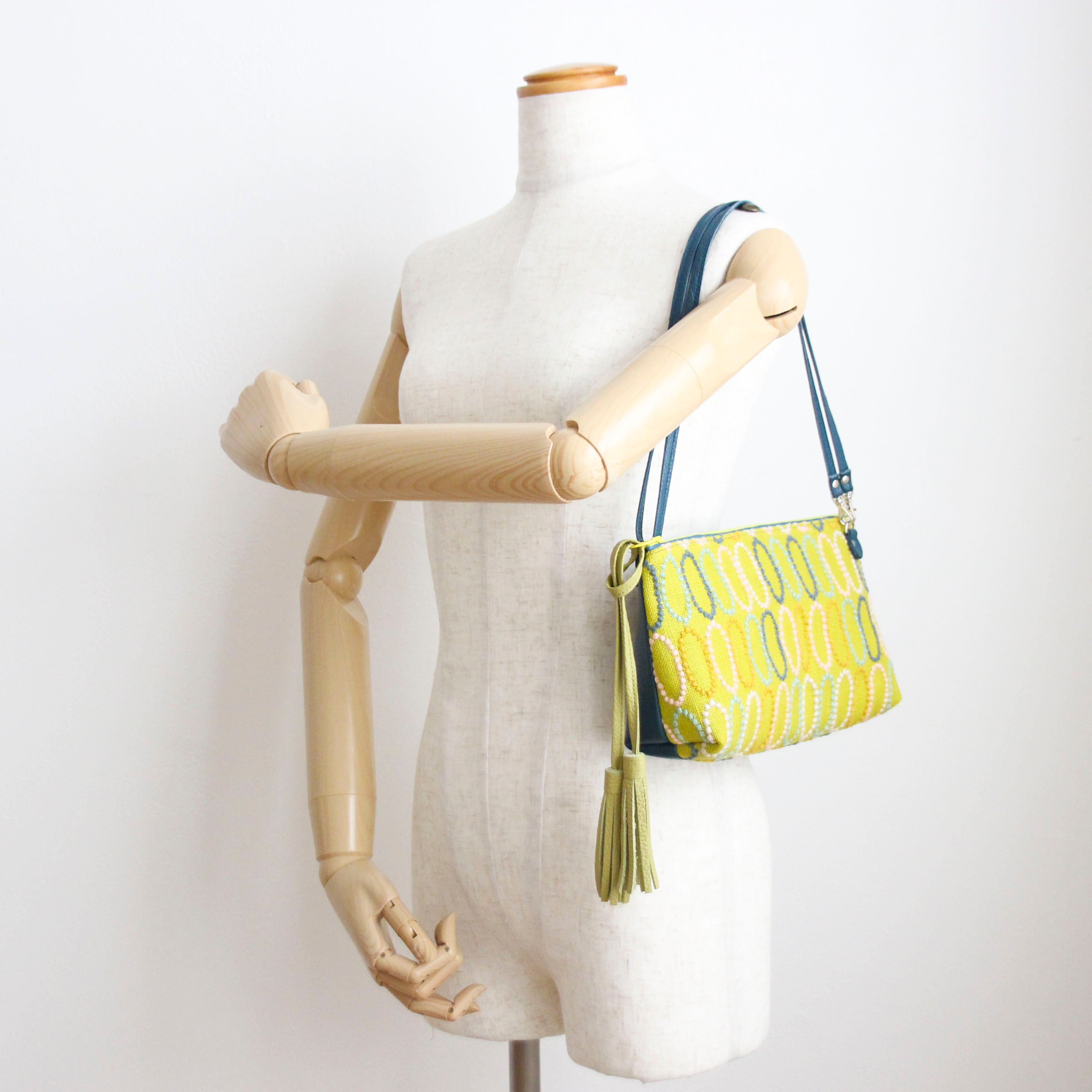 mina's オーバルマスタード SXL / フラットポシェット