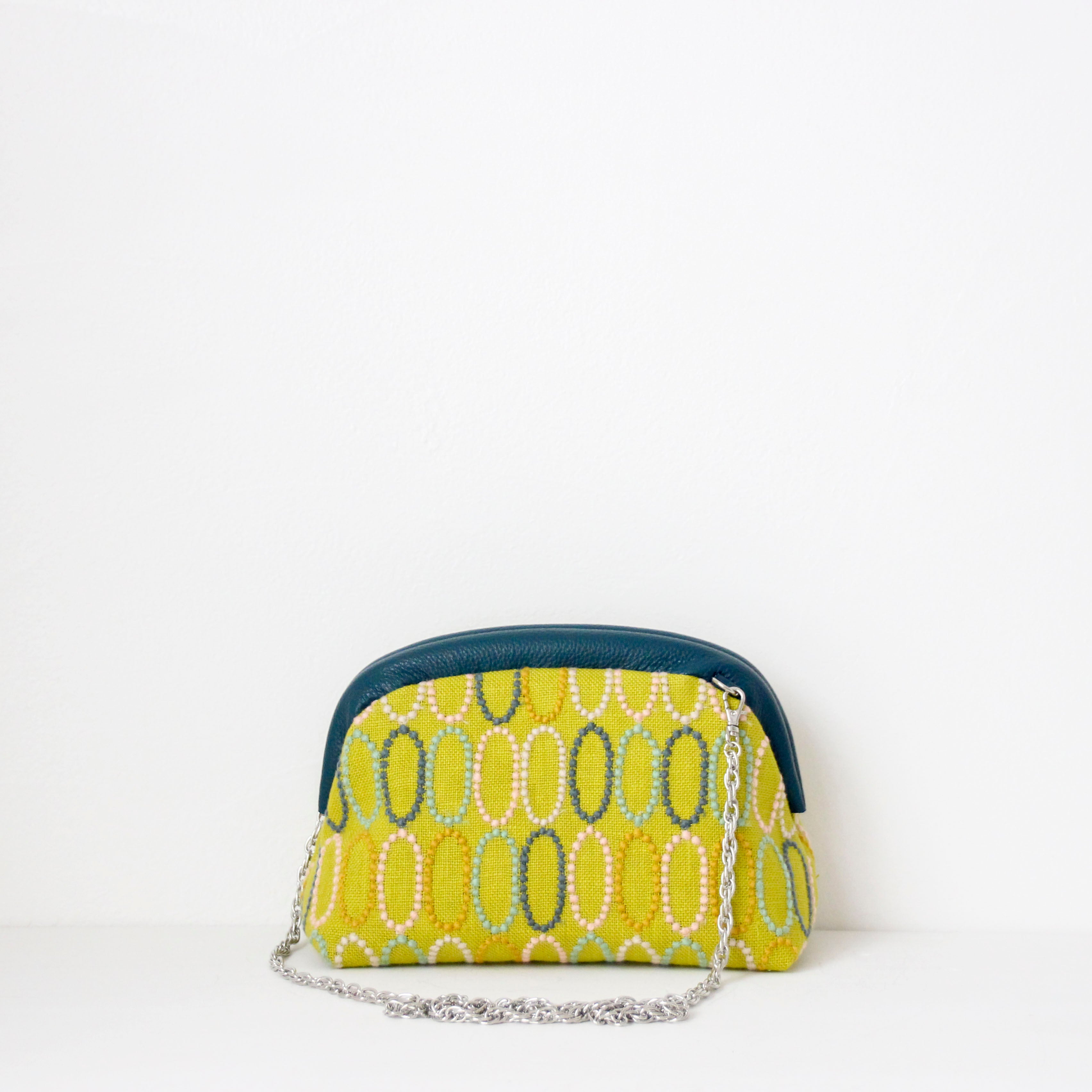 mina's オーバルマスタード SXL / 口金ショルダーポーチM