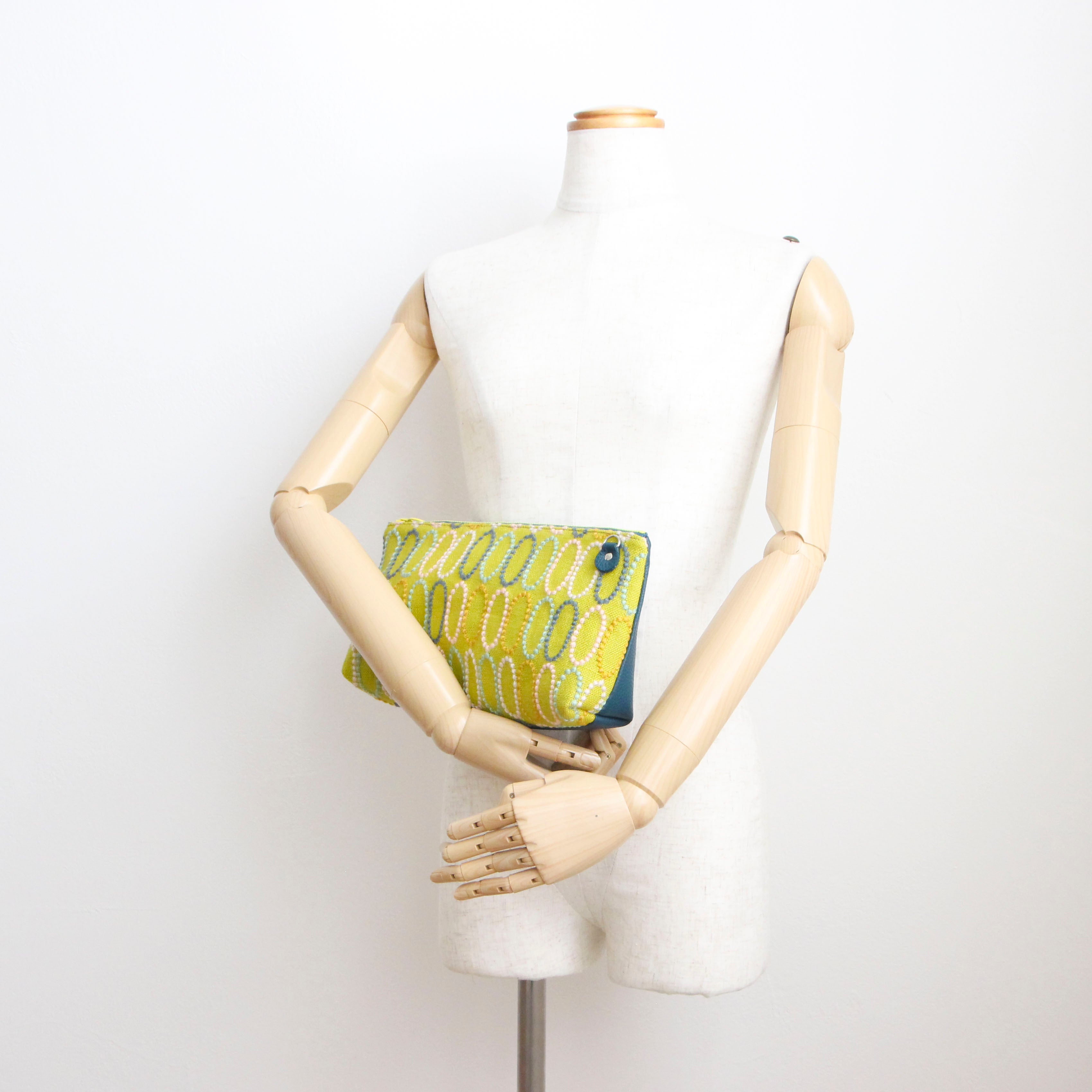 mina's オーバルマスタード SXL / フラットポシェット