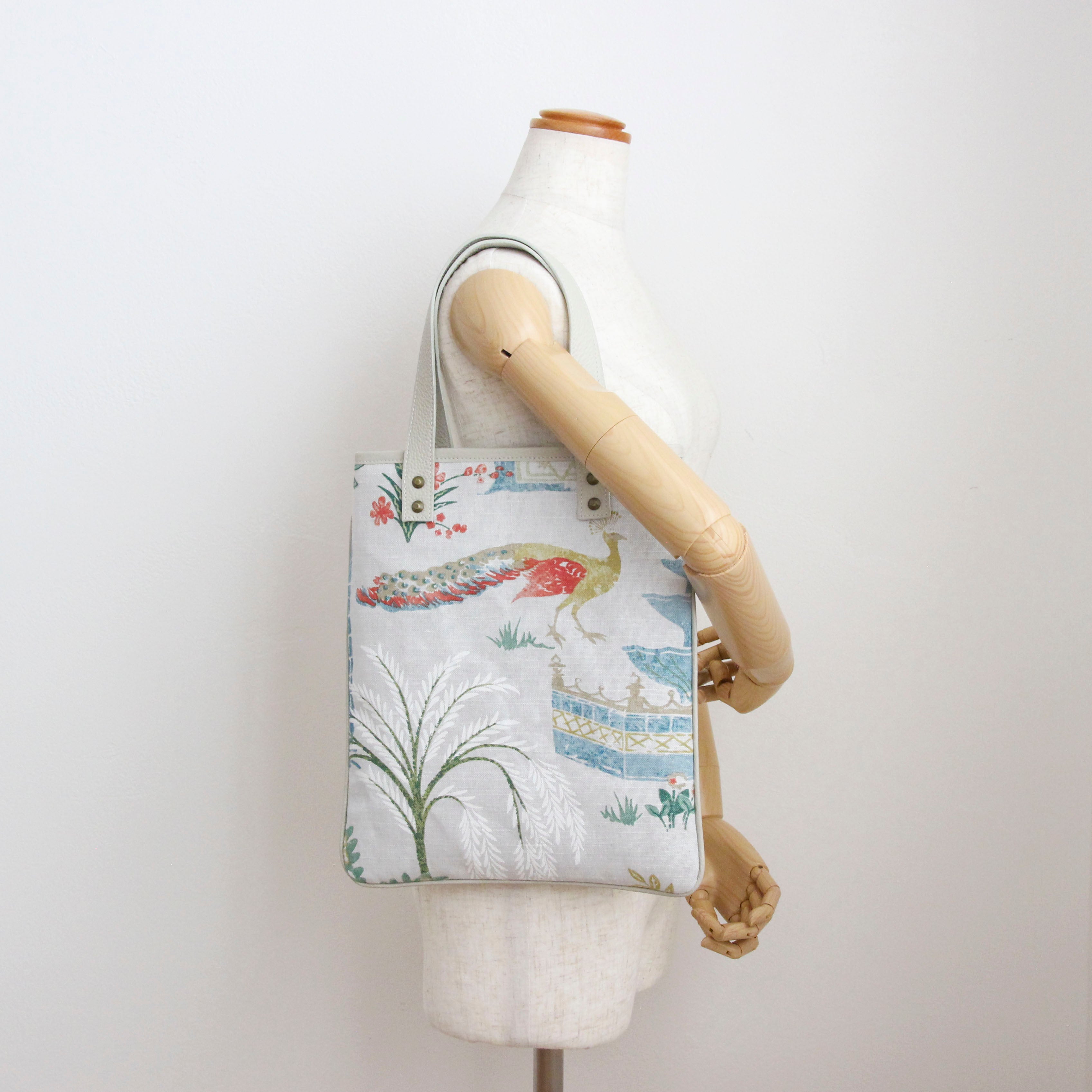 インディアンガーデンホワイト / フラットトート /XL
