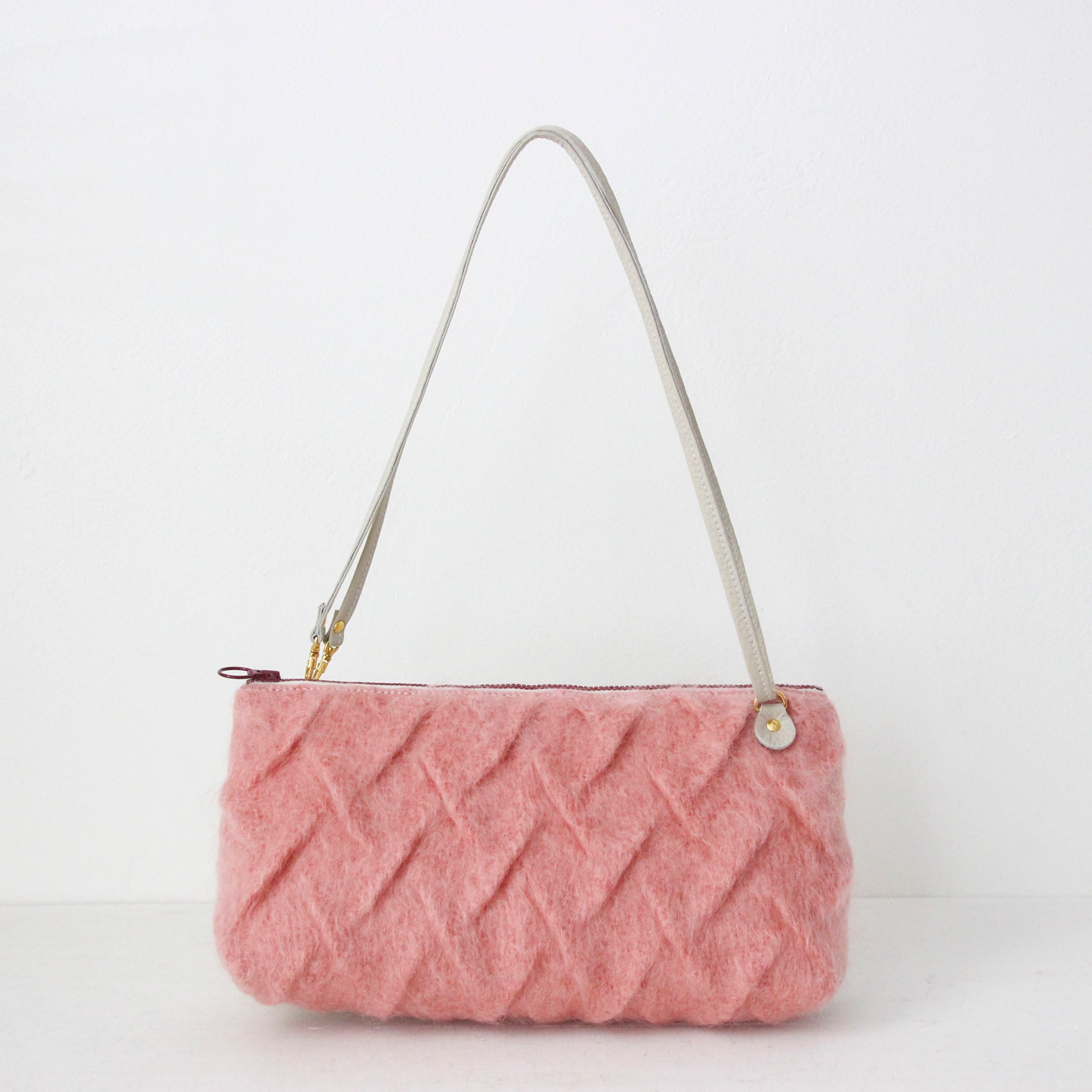 モヘアピンク / フラットポシェット