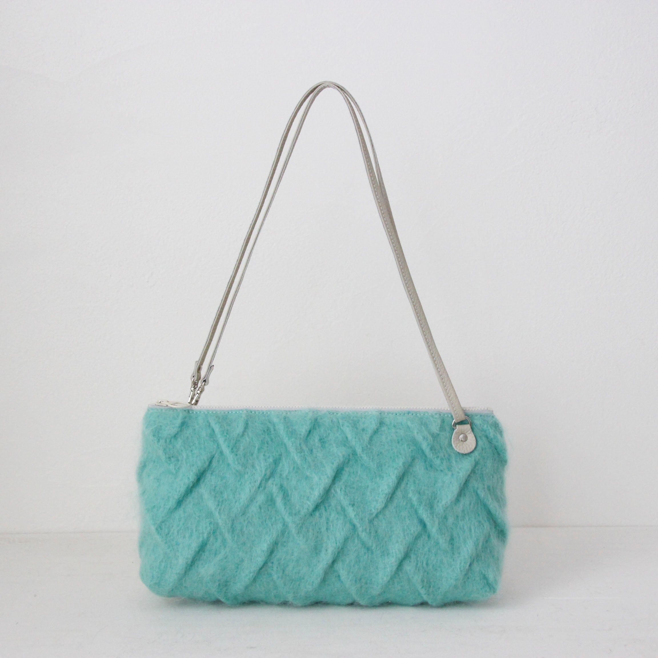 モヘアペパーミント / フラットポシェット