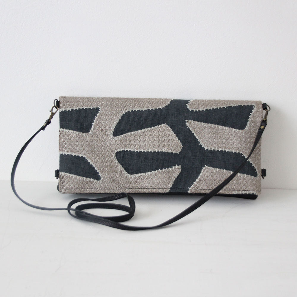 ベルベットアップリケ・グレー / マルチウェイポシェット