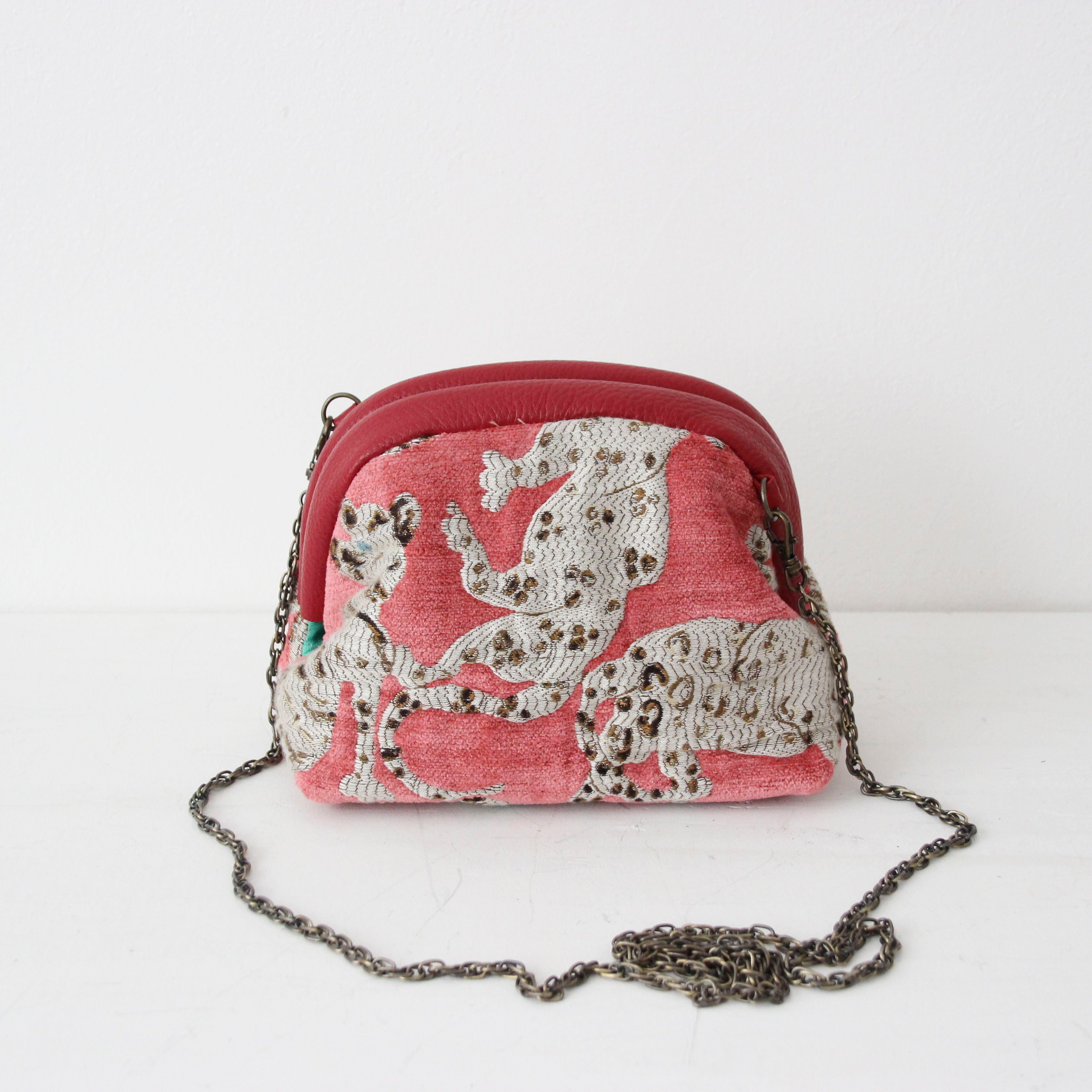 【OUTLET】ベルベットアニマル レッド / 口金ショルダーポーチSサイズ / XL