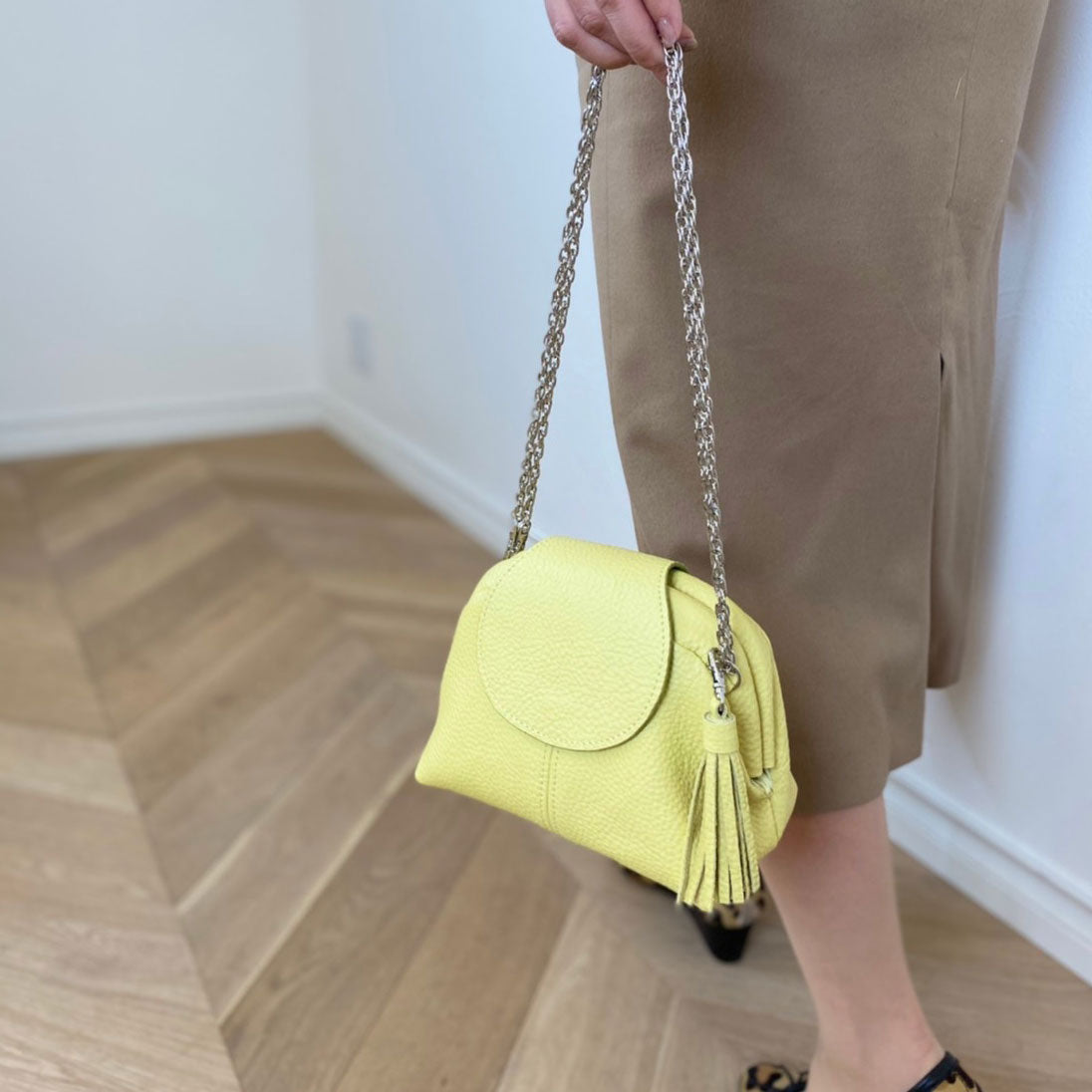 レモンイエロー / 口金レザーポシェットS