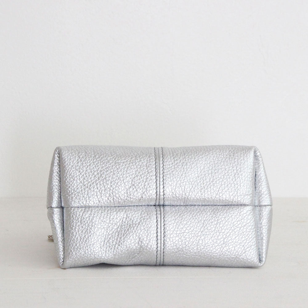 シルバーシマー / 口金レザーポシェットS