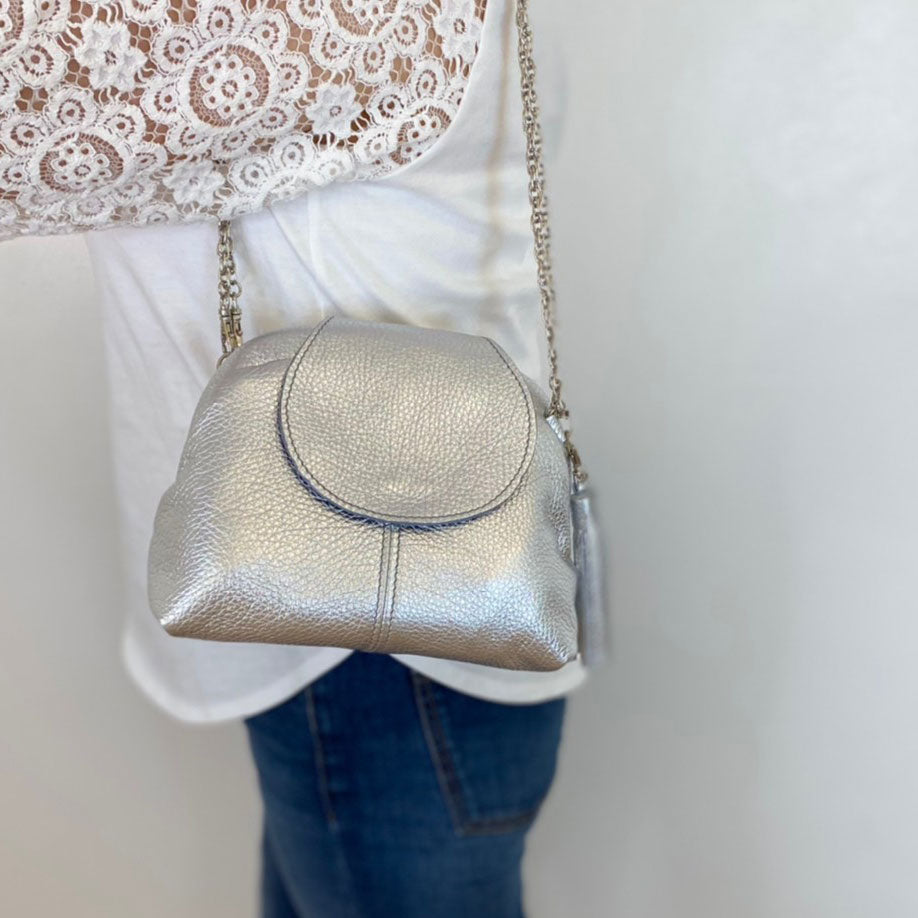 シルバーシマー / 口金レザーポシェットS