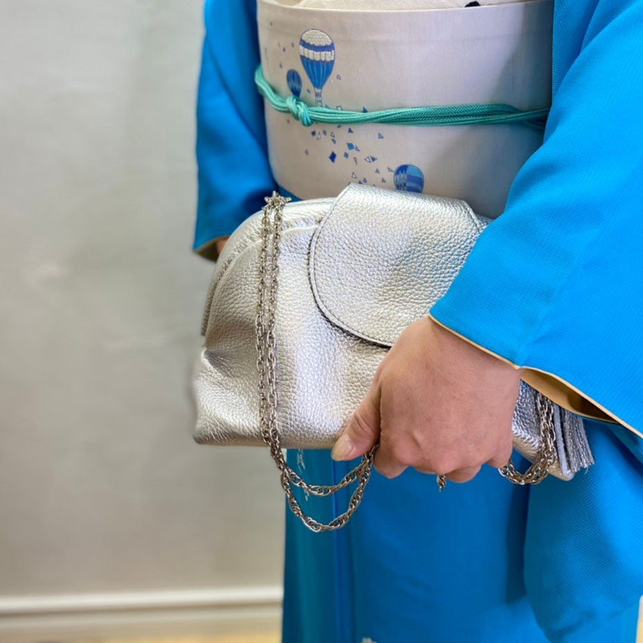 シルバーシマー  / 口金レザーポシェットM