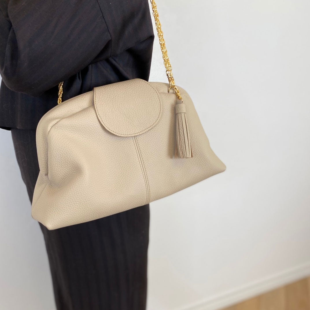 ベージュ / 口金レザーポシェットL