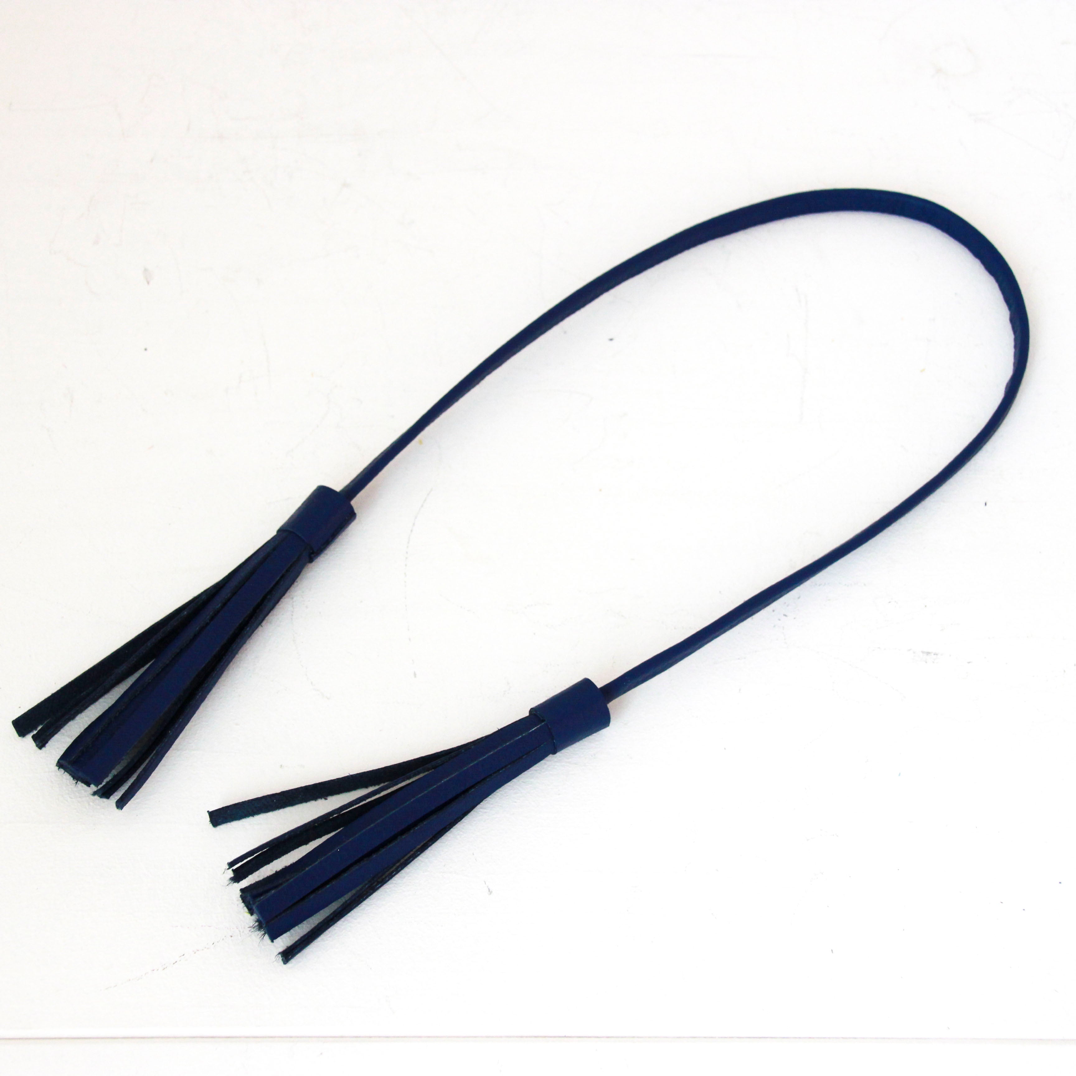 ロイヤルブルー / レザータッセル