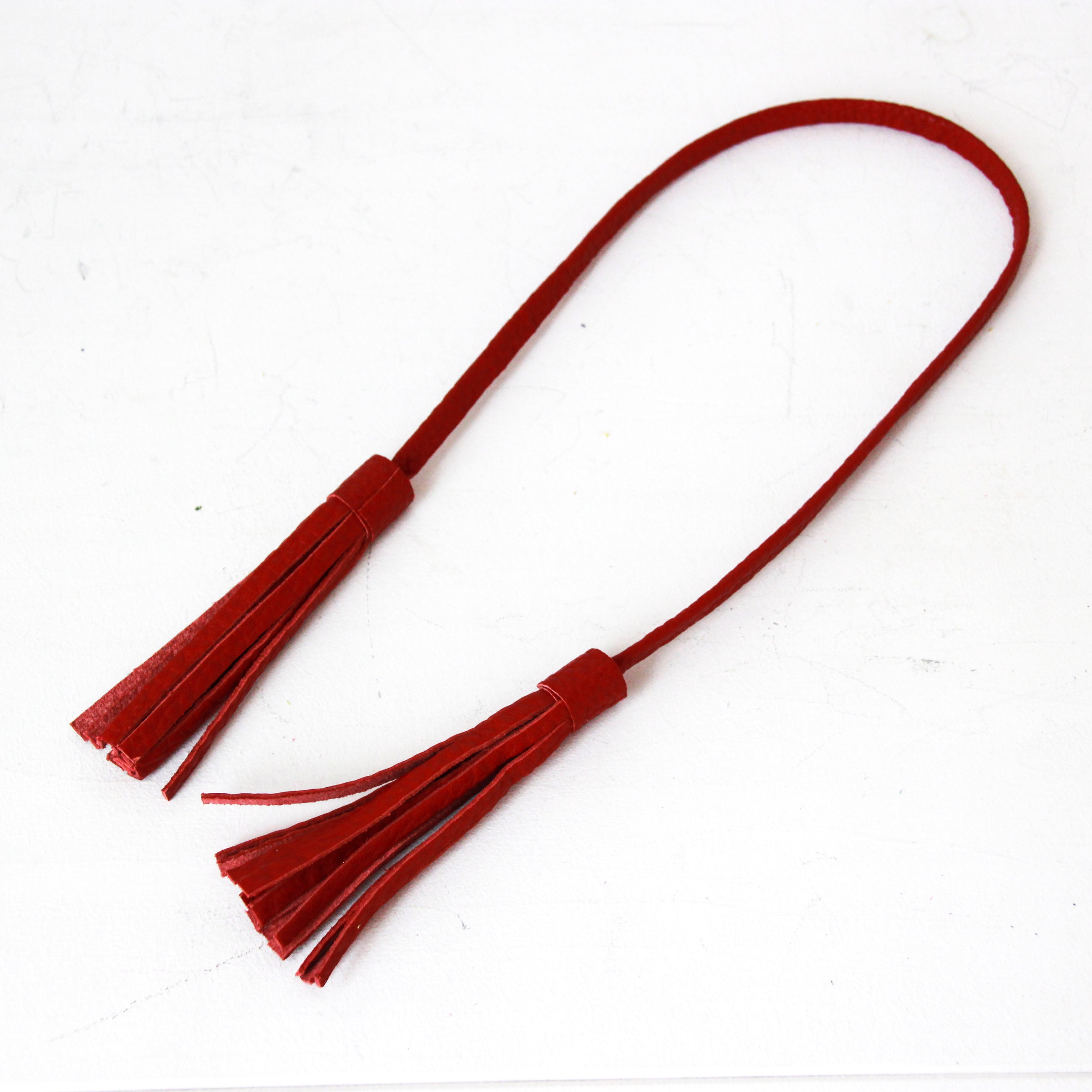 レッド / レザータッセル