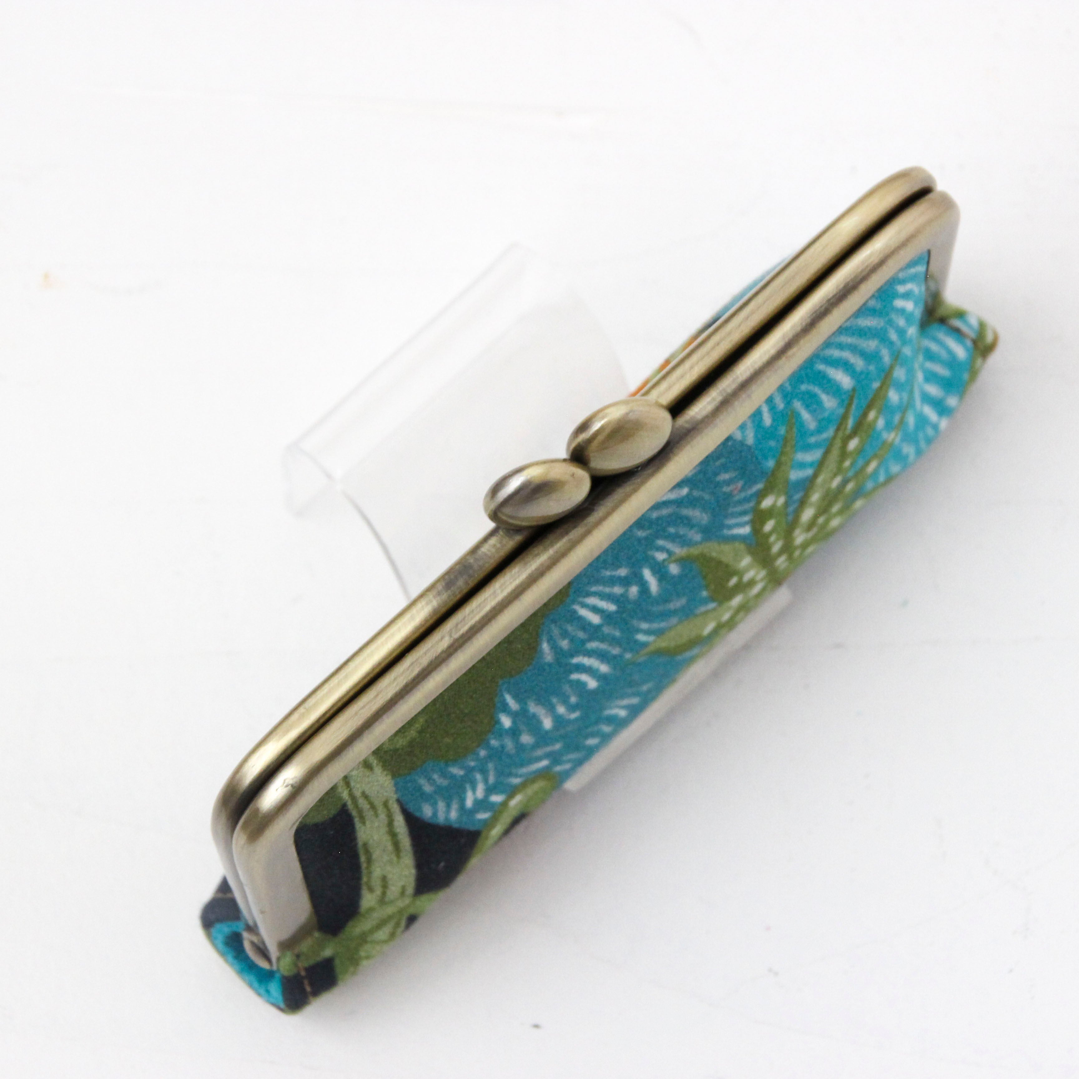 カラフルアニマルガーデン川とツリー / カードケース