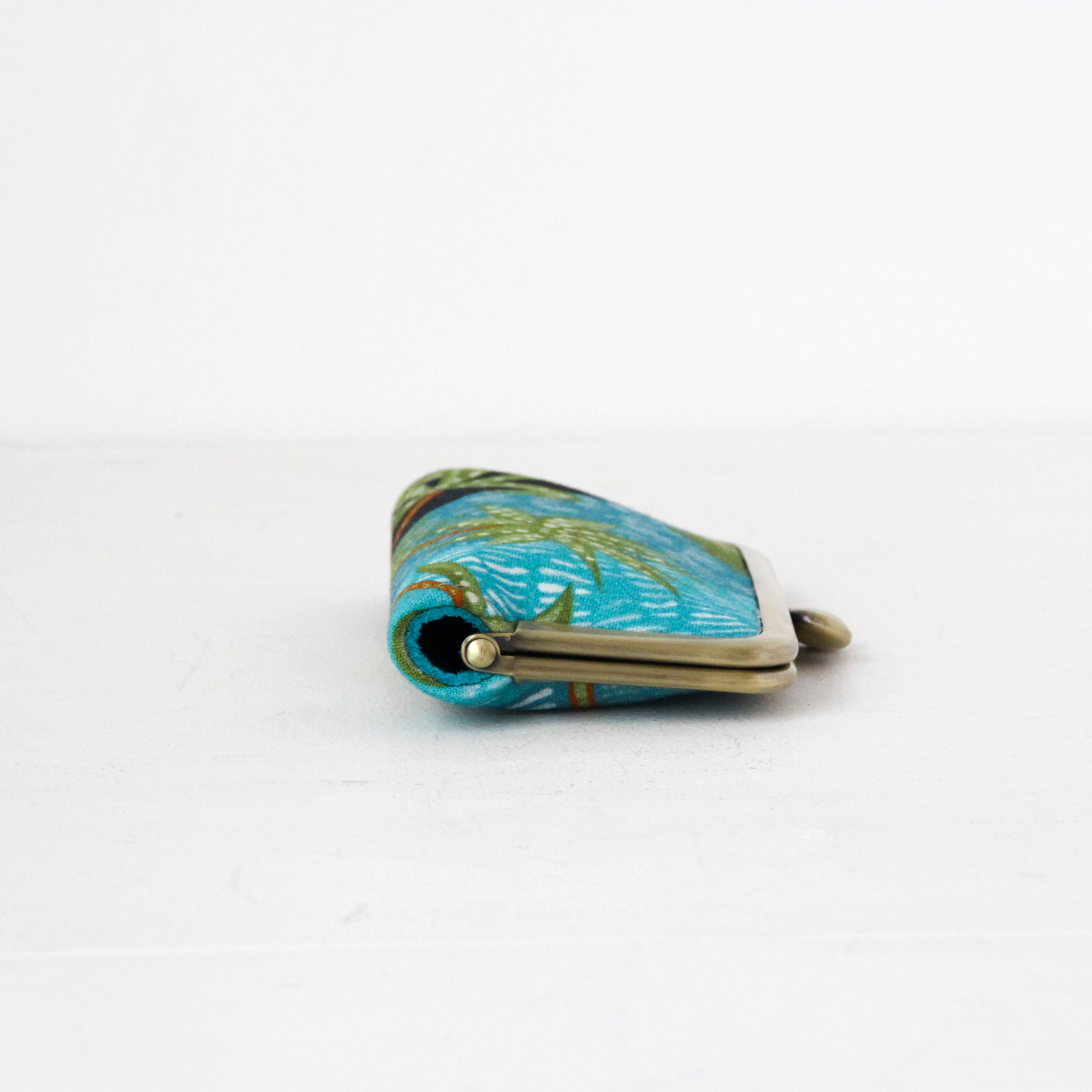 カラフルアニマルガーデン川とツリー / カードケース