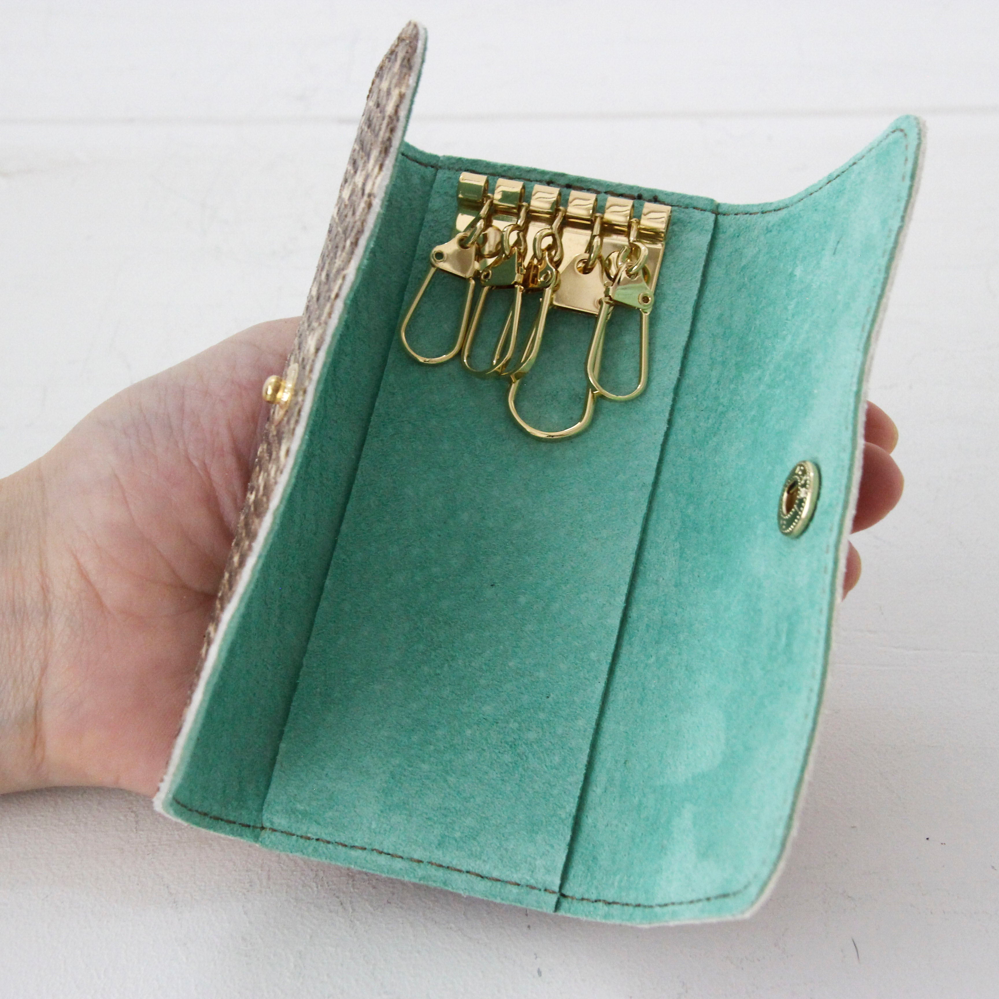 アッシュベージュスネークレザー / キーケース