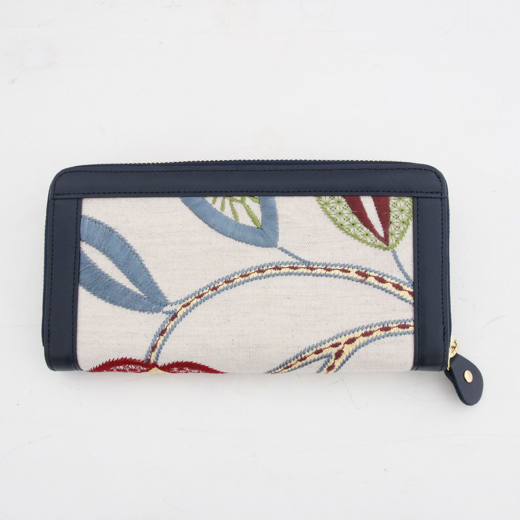 刺しゅうフルーツ / お財布ネイビー
