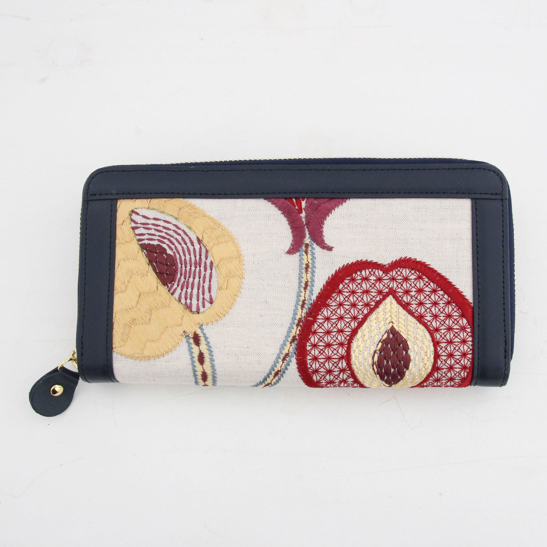 刺しゅうフルーツ / お財布ネイビー